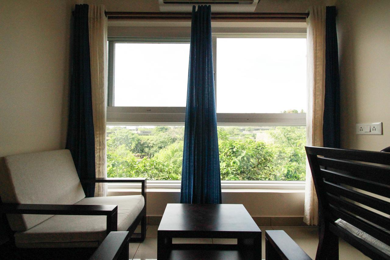 Kohinoor Hotel Alwaye Екстериор снимка