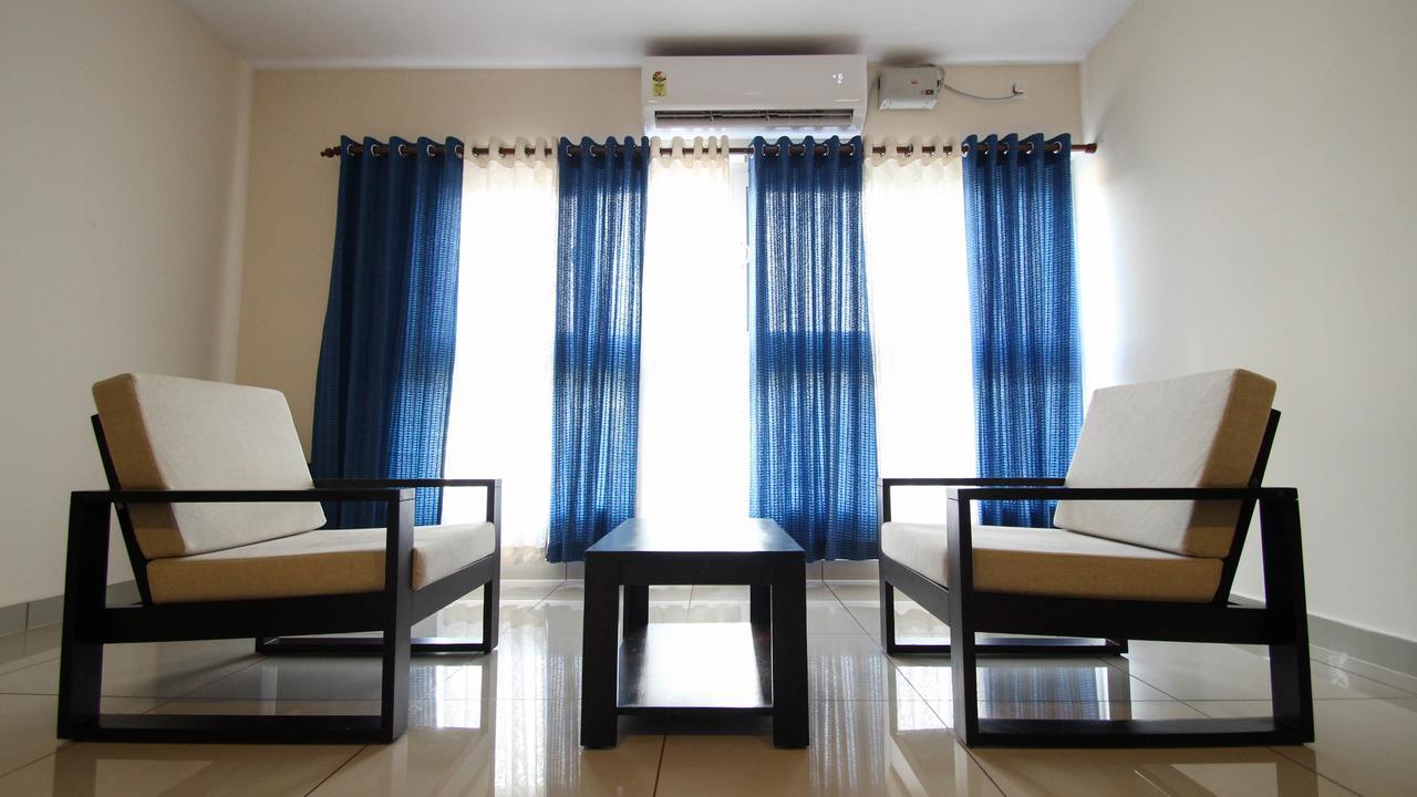 Kohinoor Hotel Alwaye Екстериор снимка