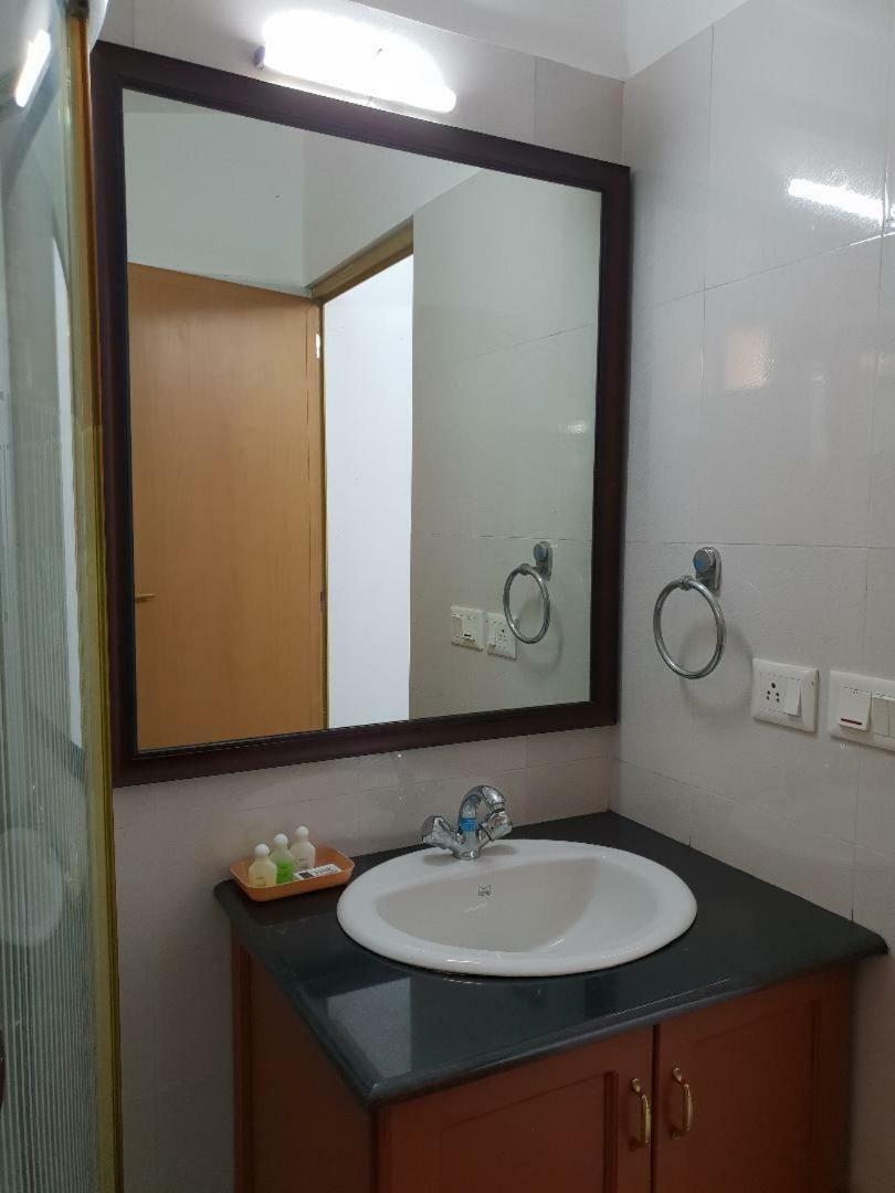 Kohinoor Hotel Alwaye Екстериор снимка